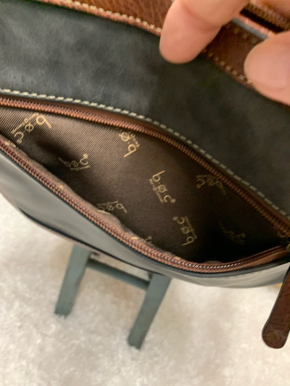 B.O.C. Gray and Brown Crossbody Bag - Picture 5 of 9